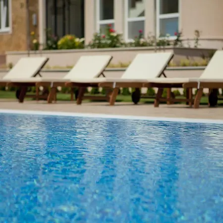 Apartments Atia