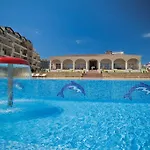 Aparthotel Apartments Atia