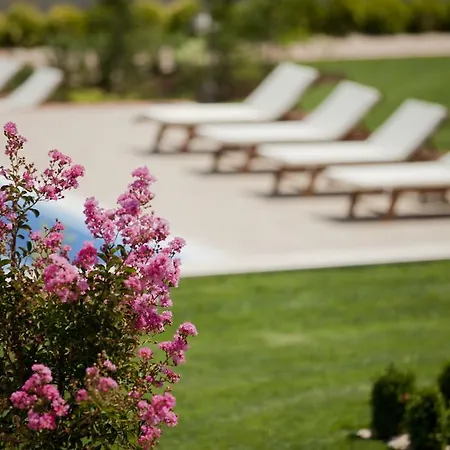 Aparthotel Apartments Atia 3*